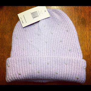 Pearl Steve Madden Beanie in Lilac